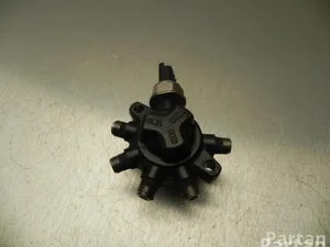 Renault H8200334367 CLIO III (BR0/1, CR0/1) 2010 Distribution de carburant