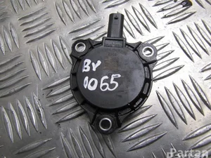 Mercedes-Benz A2761560790 CLA Coupe (C117) 2015 Capteur d'arbre excentrique