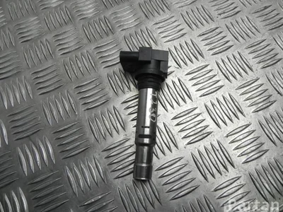 Volkswagen 036 905 715 F / 036905715F GOLF VI (5K1) 2012 Bobine d'allumage - Image 1