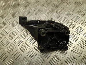 Audi 05L 131 425 E / 05L131425E A6 (C8/4K) (2018 - ) 2019 Support moteur