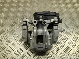 Lexus LBX 2025 Zacisk hamulca z tyłu z lewej