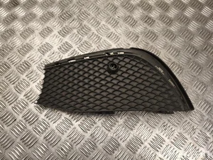 Gebrauchtes Original Mercedes-Benz A 213 885 29 03 / A2138852903 E-CLASS T-Model (S213) 2023 Kühlergrill