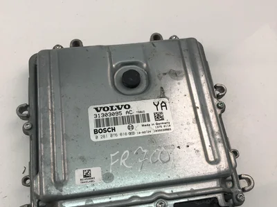 Volvo 31303095AC; 0281016616 / 31303095AC, 0281016616 S80 II (AS) 2010 Unidad de control del motor - Imagen 1