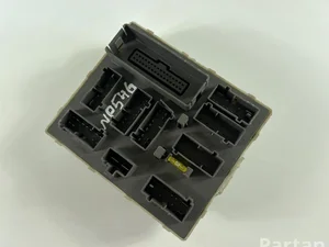 Ford 2M5T14A073BE FOCUS II (DA_, HCP) 2009 Boîte à fusibles