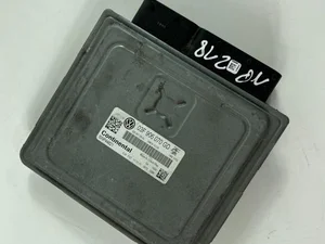 Volkswagen 03F906070GD POLO (6R, 6C) 2012 Unité de contrôle moteur