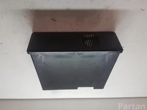 Audi 4D0919892 A8 (4D2, 4D8) 2001 Amplificateur de télévision