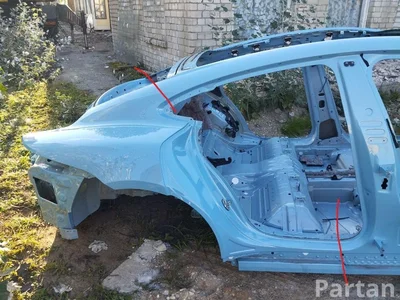 Porsche Taycan 4S 2022 Kėbulo ketvirtis dešinysis galinis - Paveiksliukas 1