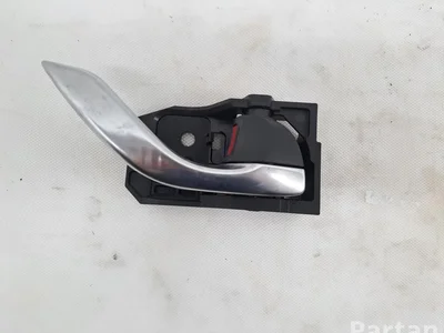 Mazda KD53T8314 CX-3 (DK) 2016 Poignet de porte Right Front - Image 1