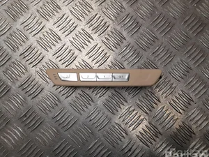 BMW 6826735 7 (G11, G12) 2017 Interrupteur à mémoire pour le réglage du siège