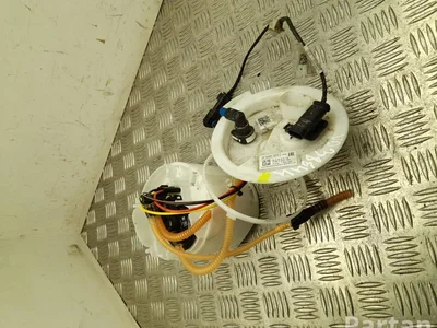 BMW 5A5C374 5 G60 2024 Unité d'alimentation en carburant - Image 1