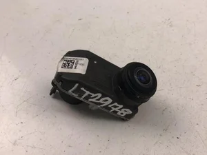 BMW 833204 2 Coupe (F22, F87) 2014 Caméra