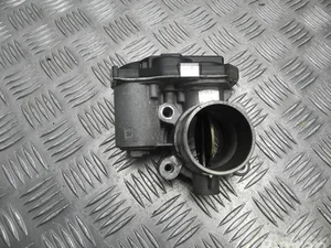 Opel 55570009DB VIVARO Box 2015 Corps de papillon