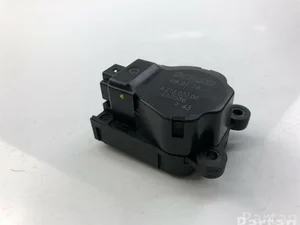 Opel A21202000 CORSA E 2016 Bouton d'ouverture du bouchon d'essence