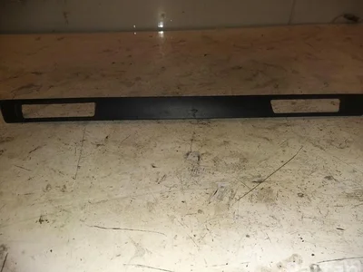 BMW 7130743 1 (E87) 2008 Garniture /moulage Right Front - Image 1