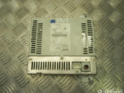 Nissan 28185 BA021 / 28185BA021 PRIMERA Estate (WP12) 2004 Amplificateur d'antenne - Image 1