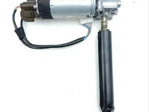 Maserati 82031015 QUATTROPORTE V 2011 Moteur électrique