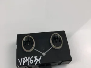 Škoda 7N0959795F YETI (5L) 2012 Unité de commande pour porte Right Rear