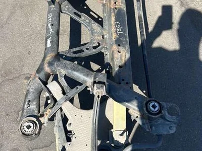 Volvo 32221652 V60 II Cross Country (227) 2019 rear axle beam - Image 1