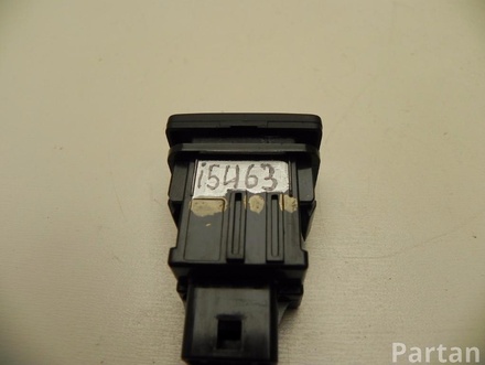 TOYOTA 1J8N AVENSIS Saloon (_T27_) 2009 Pushbutton for tank flap actuation