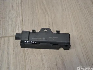 BMW 6520922083201, 9220832 5 (F10) 2012 Antenne