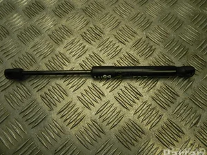 BMW 7465417 5 Touring (F11) 2016 Ressort à gaz