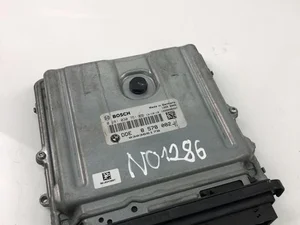 BMW 8578082; 0281030751 / 8578082, 0281030751 5 (F10) 2014 Motorsteuergerät