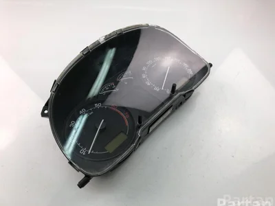 Škoda 1U0920800A OCTAVIA I (1U2) 2001 Tableau de bord - Image 1