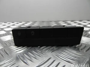 Škoda 5E1 927 132 M / 5E1927132M OCTAVIA III (5E3) 2013 Commutateur multiple