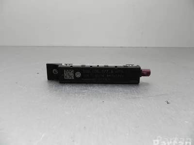 Volkswagen 5G9 035 577 A / 5G9035577A GOLF VII Variant (BA5, BV5) 2014 Wzmacniacz antenowy - Obraz 1