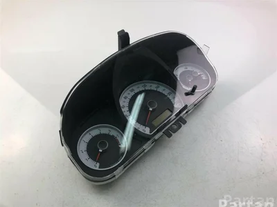 Kia 94003-1H050 / 940031H050 CEE'D Hatchback (ED) 2010 Tableau de bord - Image 1