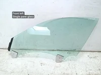 Porsche 9J1.845.019.B, 1702210736 / 9J1845019B, 1702210736 Taycan 2021 Türscheibe vorne links