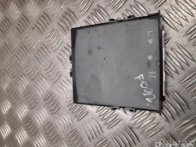 Toyota 89990-02380 / 8999002380 AURIS TOURING SPORTS (_E18_) 2018 Unité de contrôle pour l'accès et l'autorisation de démarrage (kessy) - Image 1