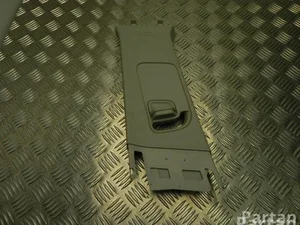 Opel 13 260 907 / 13260907 ASTRA J Sports Tourer 2014 Tapisserie voiture