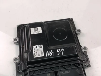 Volvo 31452623 V40 Hatchback 2013 Unité de contrôle moteur - Image 1