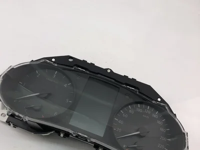 Nissan 4EL8A/6LLI / 4EL8A6LLI QASHQAI II (J11, J11_) 2015 Tableau de bord - Image 1