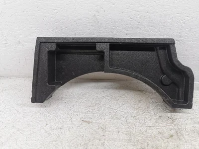 Opel 9836032180 Astra L Hatchback 2023 Rembourrage de coffre - Image 1