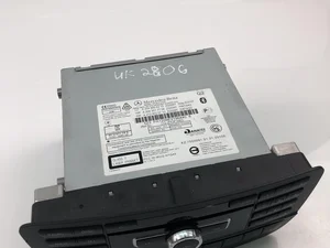 Mercedes-Benz A2049004215; A2049017704 / A2049004215, A2049017704 GLK-CLASS (X204) 2015 Radio CD