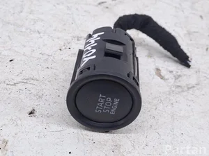 Mazda BJS7663S0 CX-3 (DK) 2018 Taster für Start-stopp