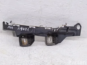 Mercedes-Benz A2058850365 KLASA C (W205) 2015 Wspornik zderzaka z tyłu z lewej