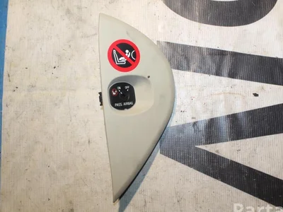 Volvo 30791679 S60 II 2010 Garniture de panneau latéral - Image 1