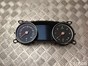 Mercedes-Benz A 213 900 79 19 / A2139007919 E-CLASS T-Model (S213) 2017 Kombiinstrumente km/h Automatikgetriebe