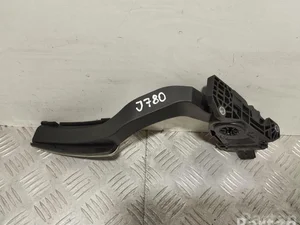 Maserati 04861716AD GHIBLI (M157) 2015 Pédale d'accélérateur