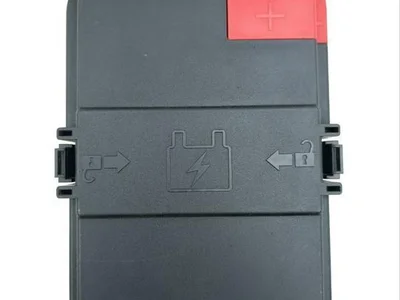 Jeep 68347002AE, 68347011AC GRAND CHEROKEE V (WL) 2022 Caja de fusibles - Imagen 1