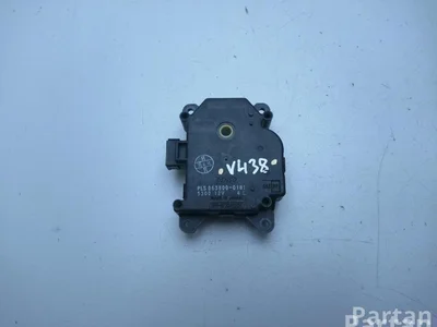 Toyota 063800-0181 / 0638000181 URBAN CRUISER (_P1_) 2009 Moteur de réglage pour volet de régulation - Image 1