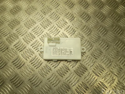 Mercedes-Benz A2229003420 EQC (N293) 2020 Unité de contrôle pour l'accès et l'autorisation de démarrage (kessy) - Image 1