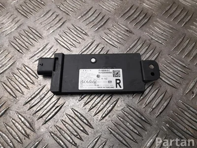 Tesla 1968099-00-C / 196809900C Model Y 2025 Unidad de control ,,Bluetooth'' - Imagen 1