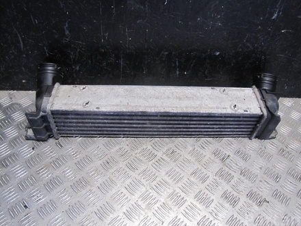 BMW 7 524 916-08 / 752491608 1 (E81) 2010 Intercooler