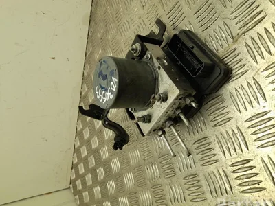 Nissan 476604302R JUKE (F16) 2021 Unité de commande hydraulique ABS - Image 1