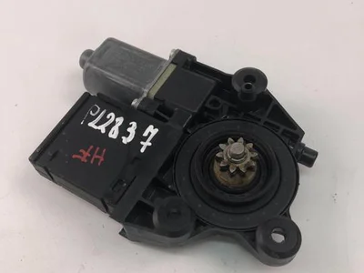 Renault 807301396R MEGANE III Hatchback (BZ0_) 2012 Window lifter motor - Image 1