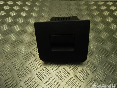 Ford USA FK7B R044J53 AF / FK7BR044J53AF EDGE 2015 Bac de rangement - Image 1